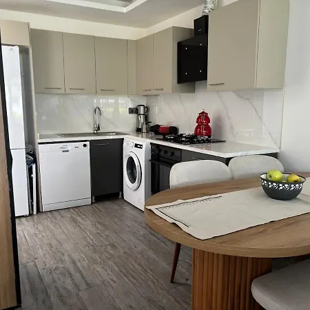 Holiday home 850m To The Sea, Detached House With Pool, Shopping Mall In Front